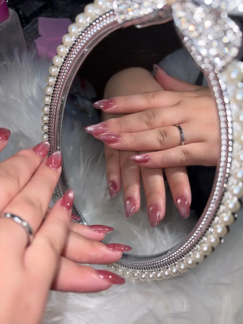 ネイル マグネットネイル nail salon Lilynのネイルデザイン