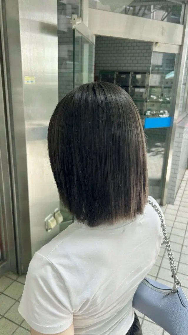 ショート ヘアカラー ✨🦄韓国風レイヤ ー🦄✨林あかりのヘアスタイル