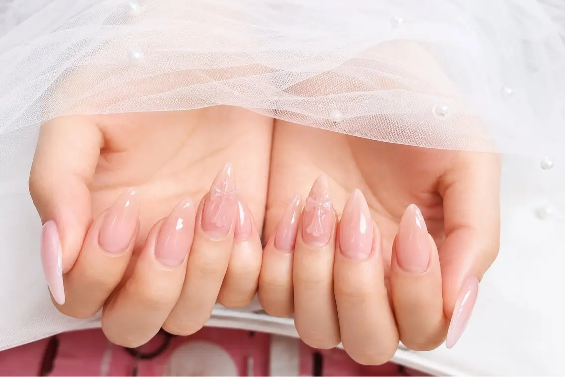 💅 長さ出しチップ持ち込みデザインor やり放題+小さいストーン付け放題の写真