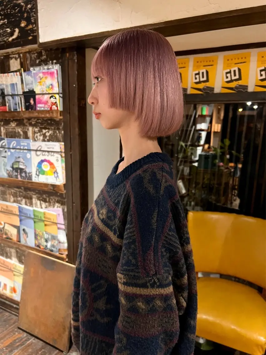 ミディアム カラー ベージュカラー ピンクカラー ピンクベージュ ボブ カット ヘアカラー ボブパーマ/レイヤー ヒロモトアサカのヘアスタイル