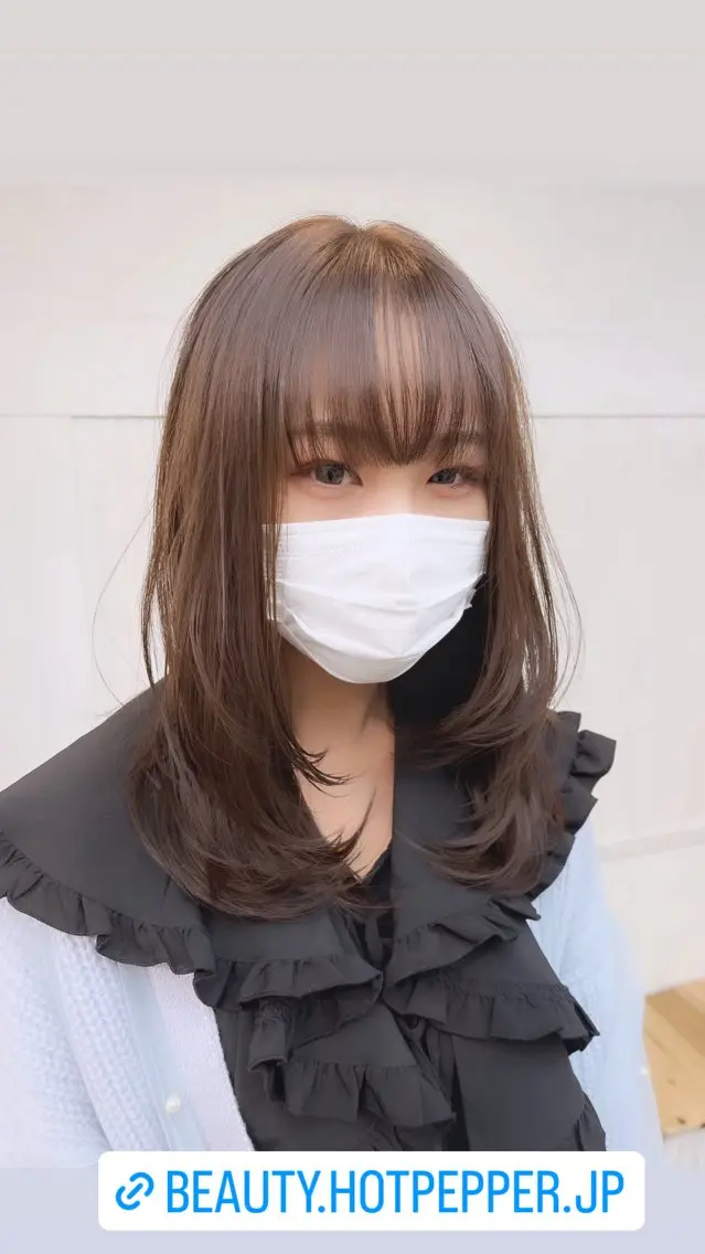 ミディアム カラー パーマ ヘアアレンジ イルミナカラー 顔まわりレイヤー 顔周りカット レイヤーカット 二ヶ月綺麗なデザイン カット/星野六三四のヘアスタイル