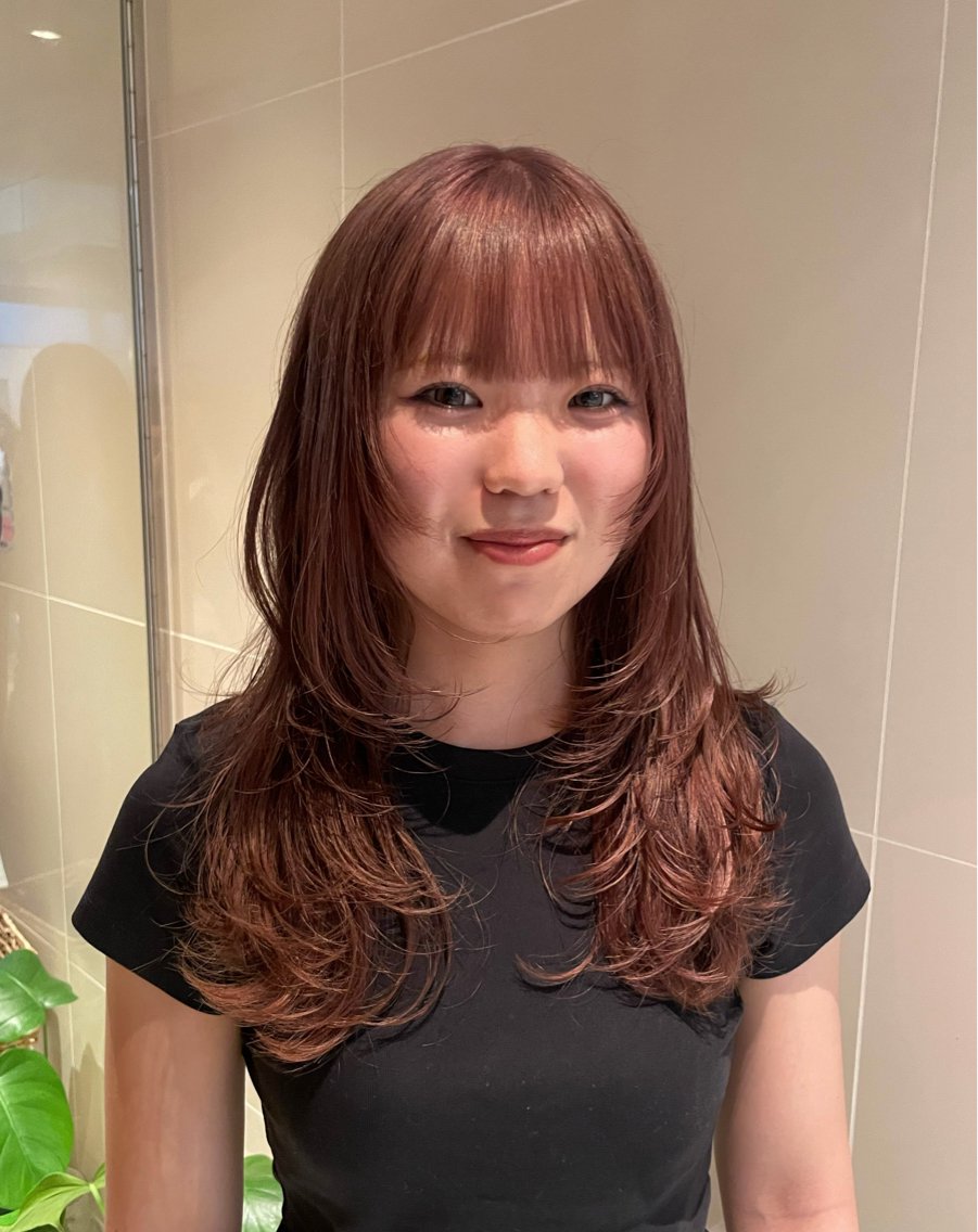 セミロング カラー ベージュカラー ブリーチ ピンクカラー ピンクベージュ レイヤーカット ヘアカラー レイヤー/縮毛矯正 🪄chihiroのヘアスタイル
