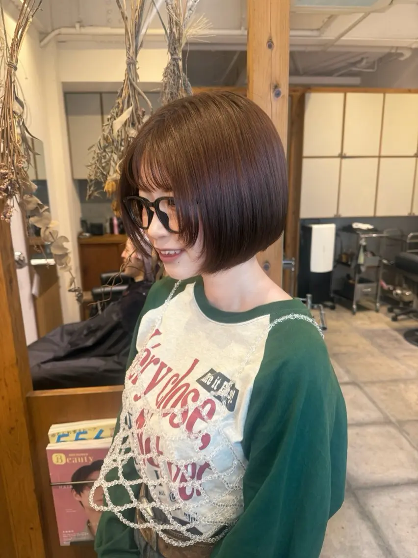 ショート カラー カット ヘアカラー 🤍ENIF ハヤシアヤナ🤍のヘアスタイル