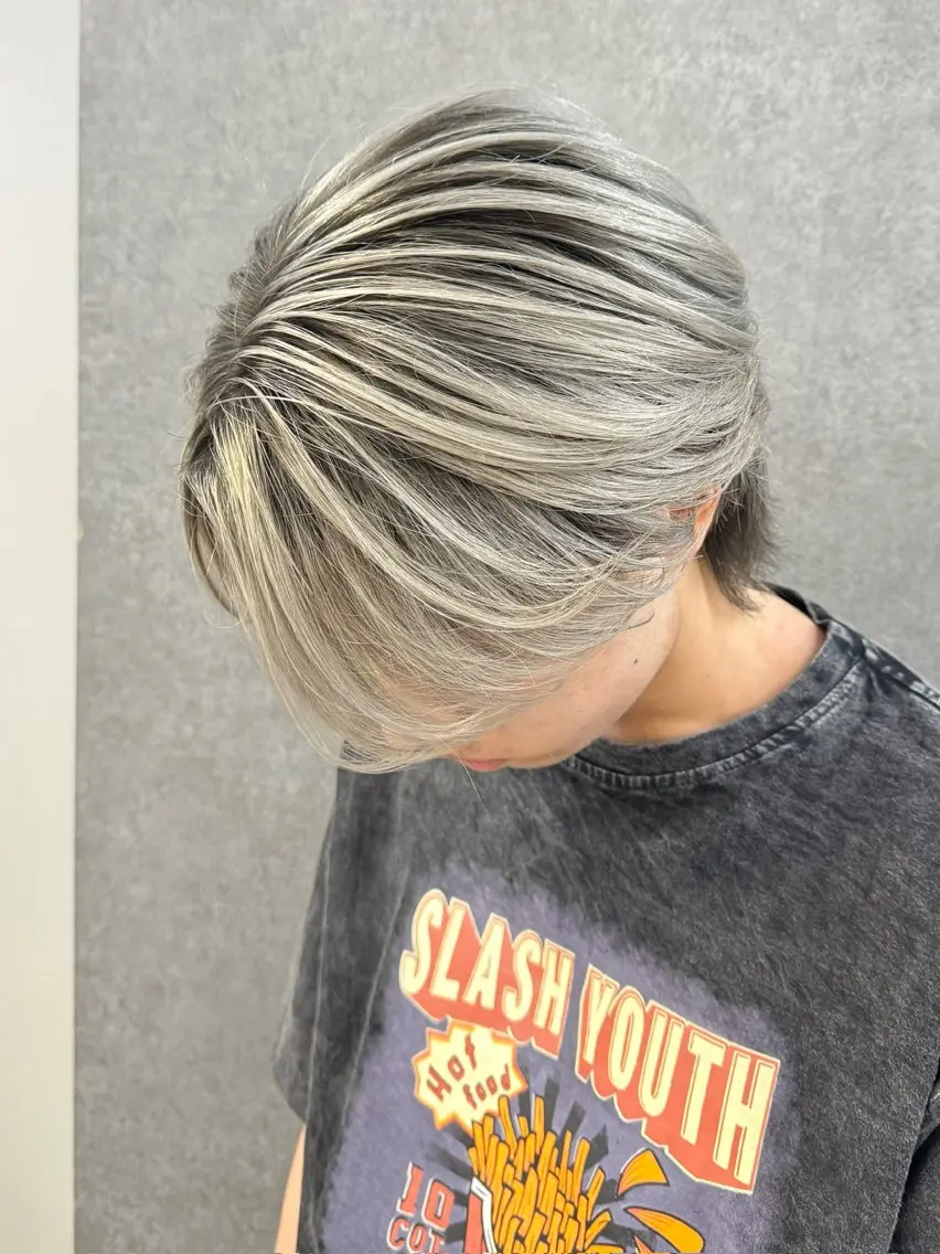 【✨毛流れで映えるバレイヤージュ✨】ブリーチ➕バレイヤージュカラー➕トリートメントの写真
