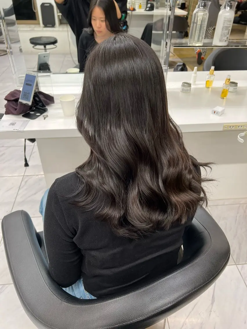 ロング カラー ヘアアレンジ 巻きラク♡レイヤー 🦢こころのヘアスタイル