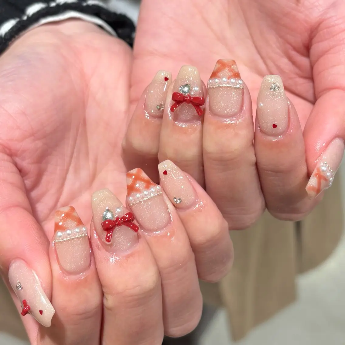 ネイル 持ち込み 赤色 春ネイル モデル様募集中♡ Kokomi🍮のネイルデザイン