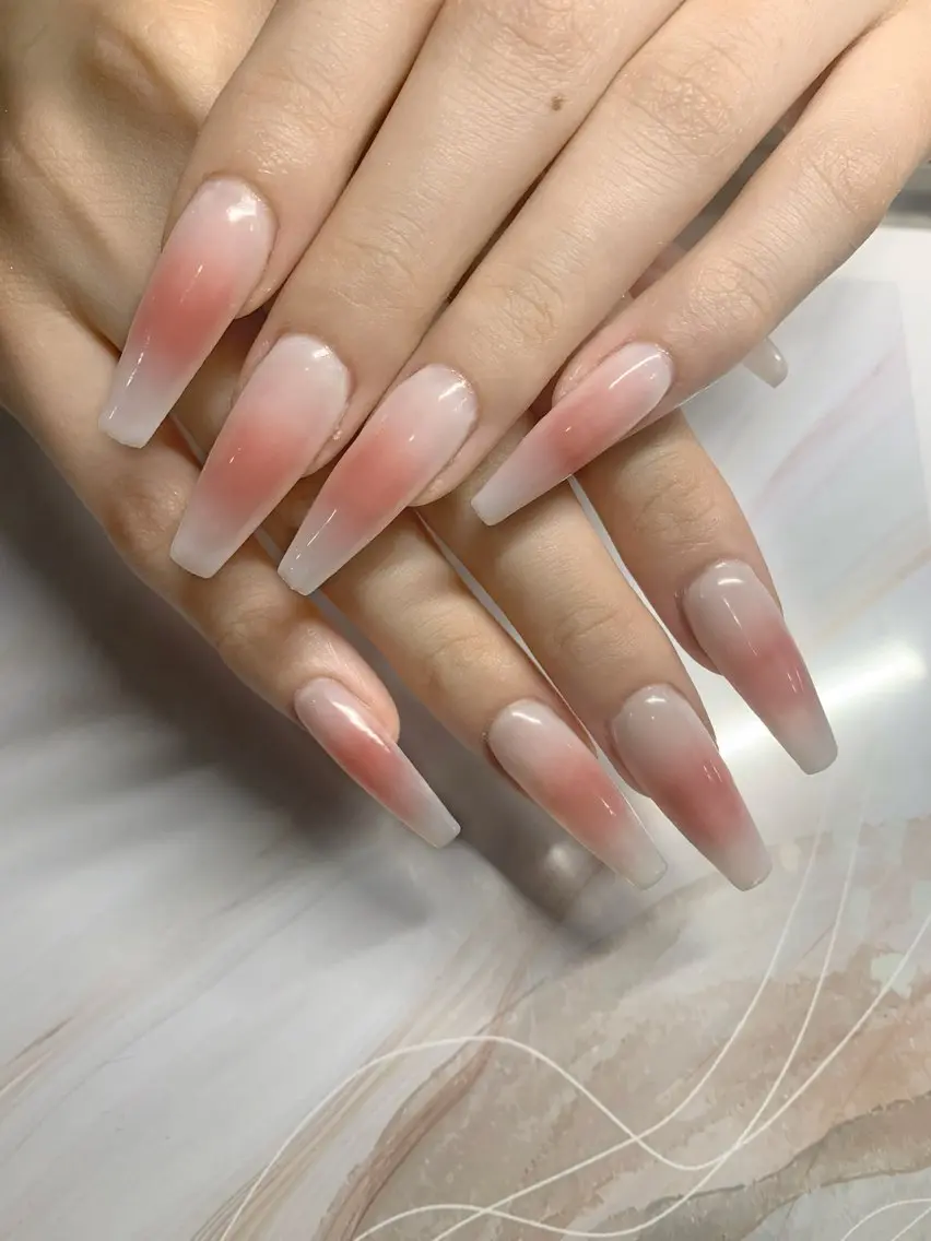 ネイル フレンチネイル ジェルネイル 韓国ネイル マグネットネイル マグネットフレンチ akina nailsのネイルデザイン