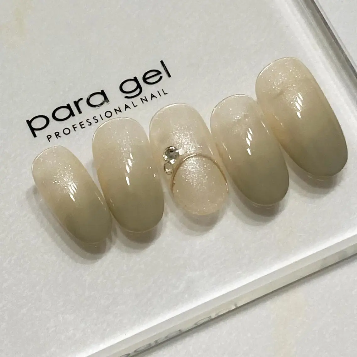 ネイル BellaLuna NAILのネイルデザイン