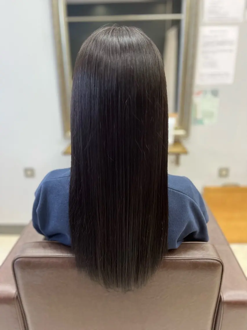 セミロング カラー ブリーチ 産休の為お休みです! 小島凜のヘアスタイル