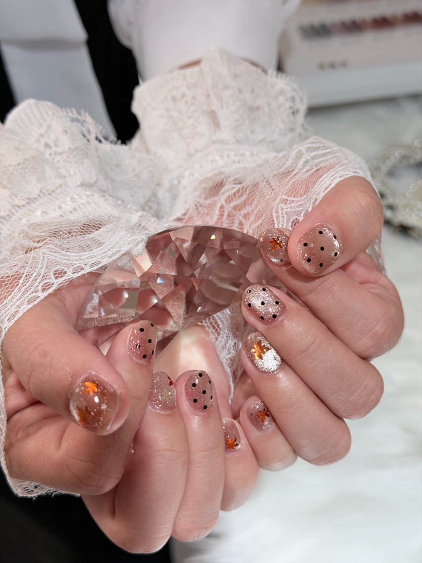 ネイル フットネイル フレンチネイル グラデーション 韓国ネイル ロングネイル ハンドネイル Miyabie' Nail Salonのネイルデザイン