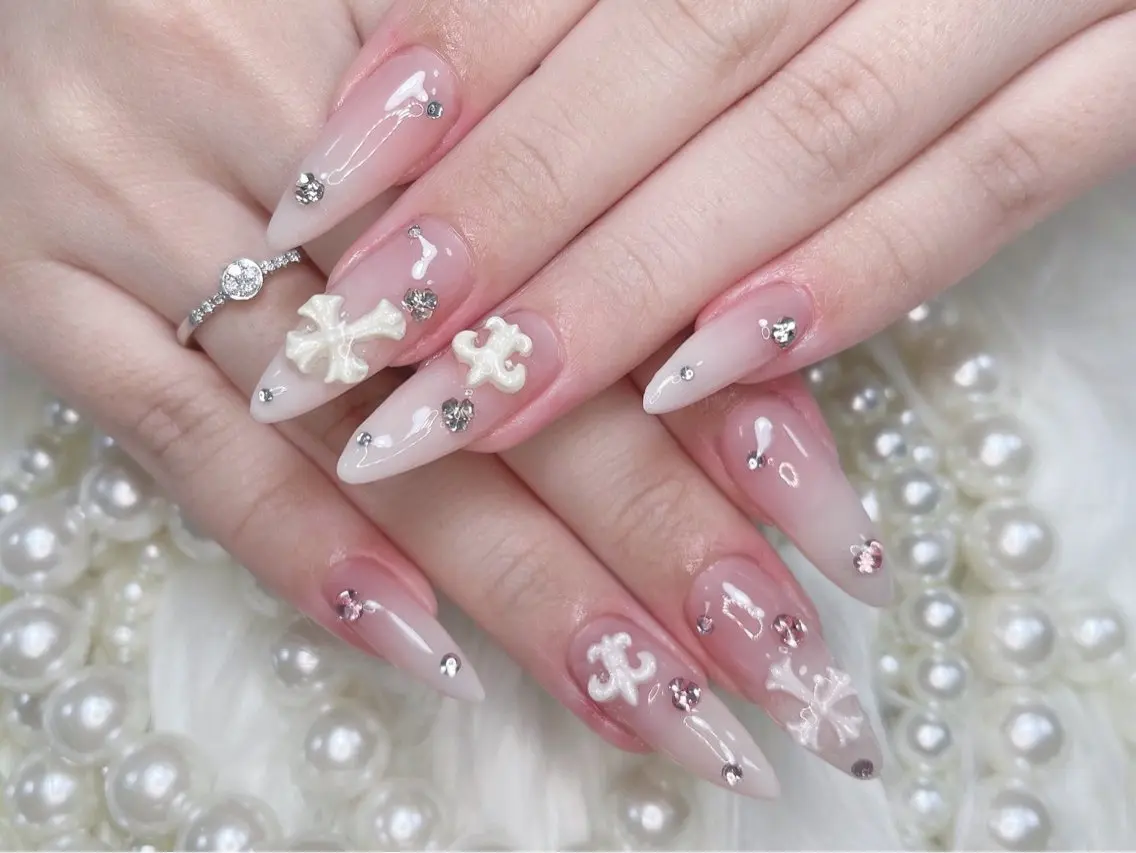ネイル ハンドネイル AURA NAIL 🌟鶴見店のネイルデザイン