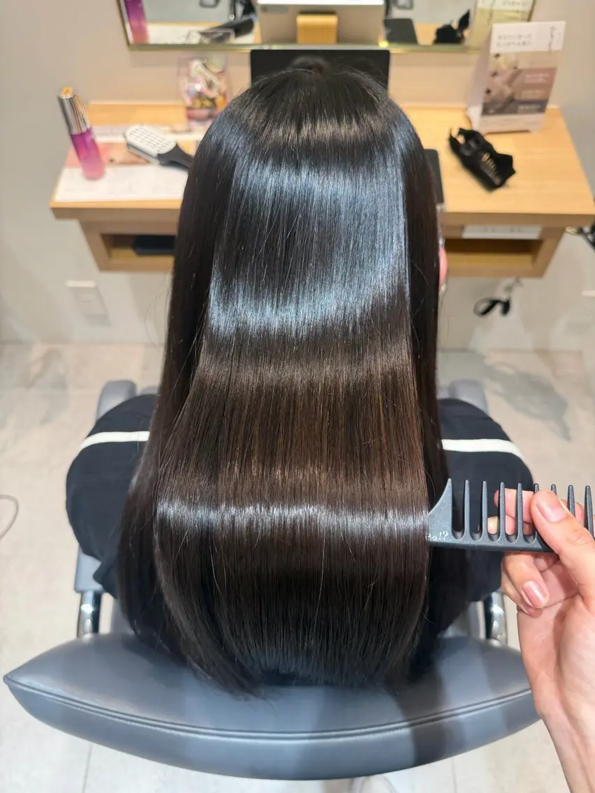 ロング 縮毛矯正 カラー/メンズカット 🌟なるみももかのヘアスタイル