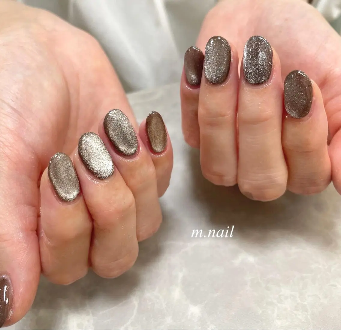 ネイル アートネイル ブルー マグネットネイル ニュアンスネイル オフィスネイル m.nail salonのネイルデザイン