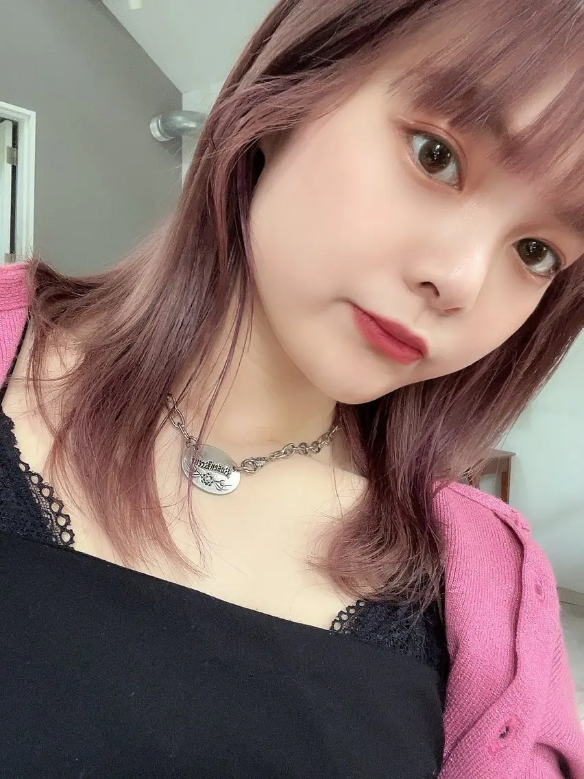セミロング カラー 盛れ🎀韓国ヘア 美艶🇰🇷なるみのヘアスタイル