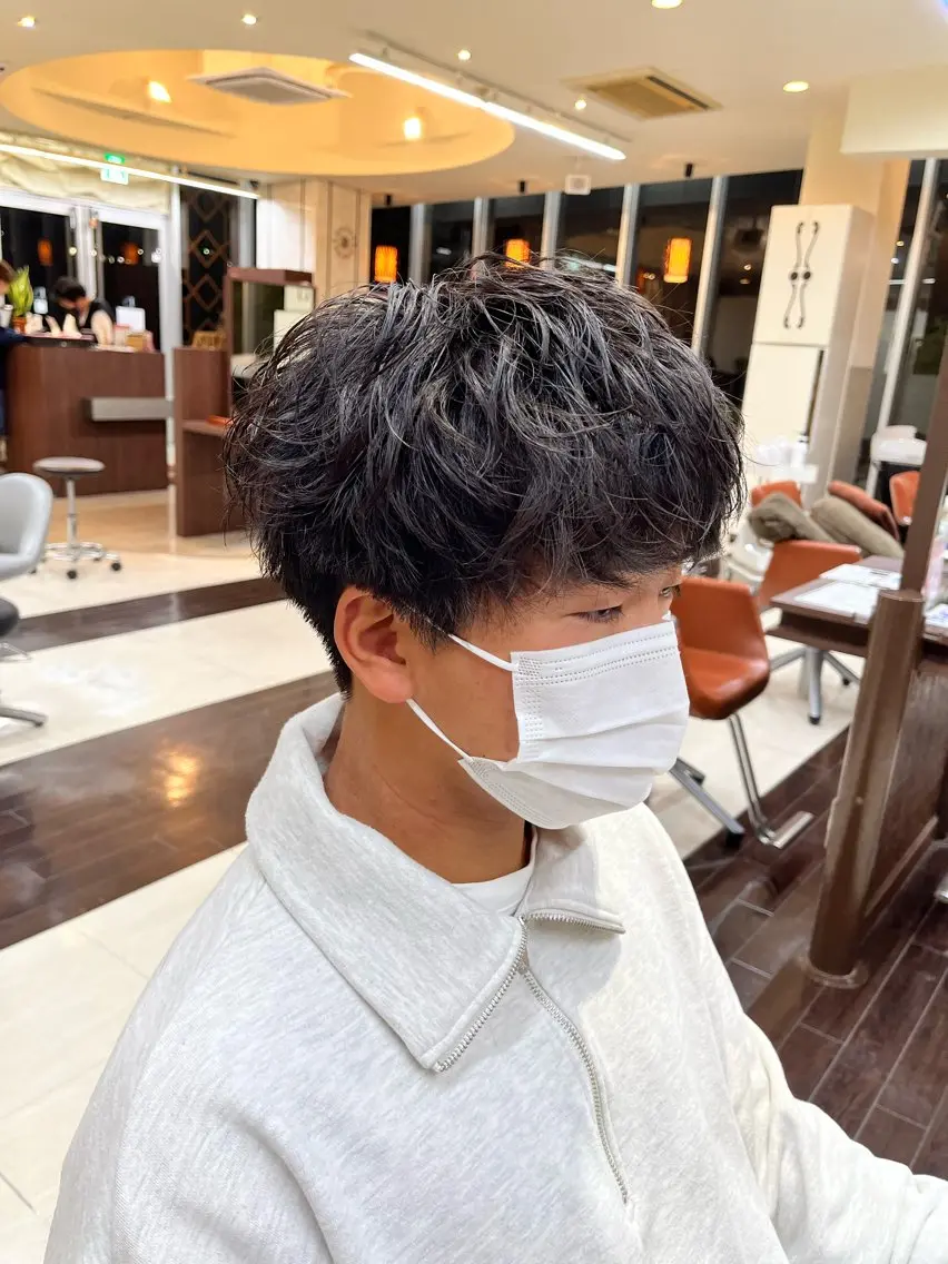 ショート パーマ メンズ マッシュ メンズパーマ 刈り上げ ニュアンスパーマ 🧊メンズ特化🧊 高木航希のヘアスタイル