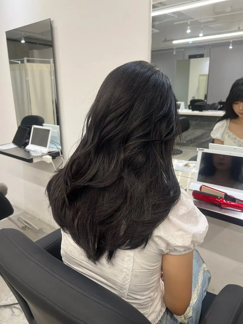 ロング カラー レイヤーカット 頓所 大昂のヘアスタイル