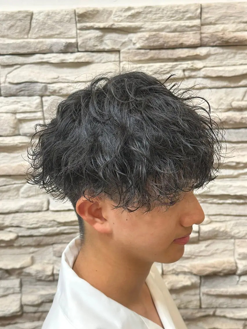 メンズカット＋波巻パーマ＋炭酸パックの写真
