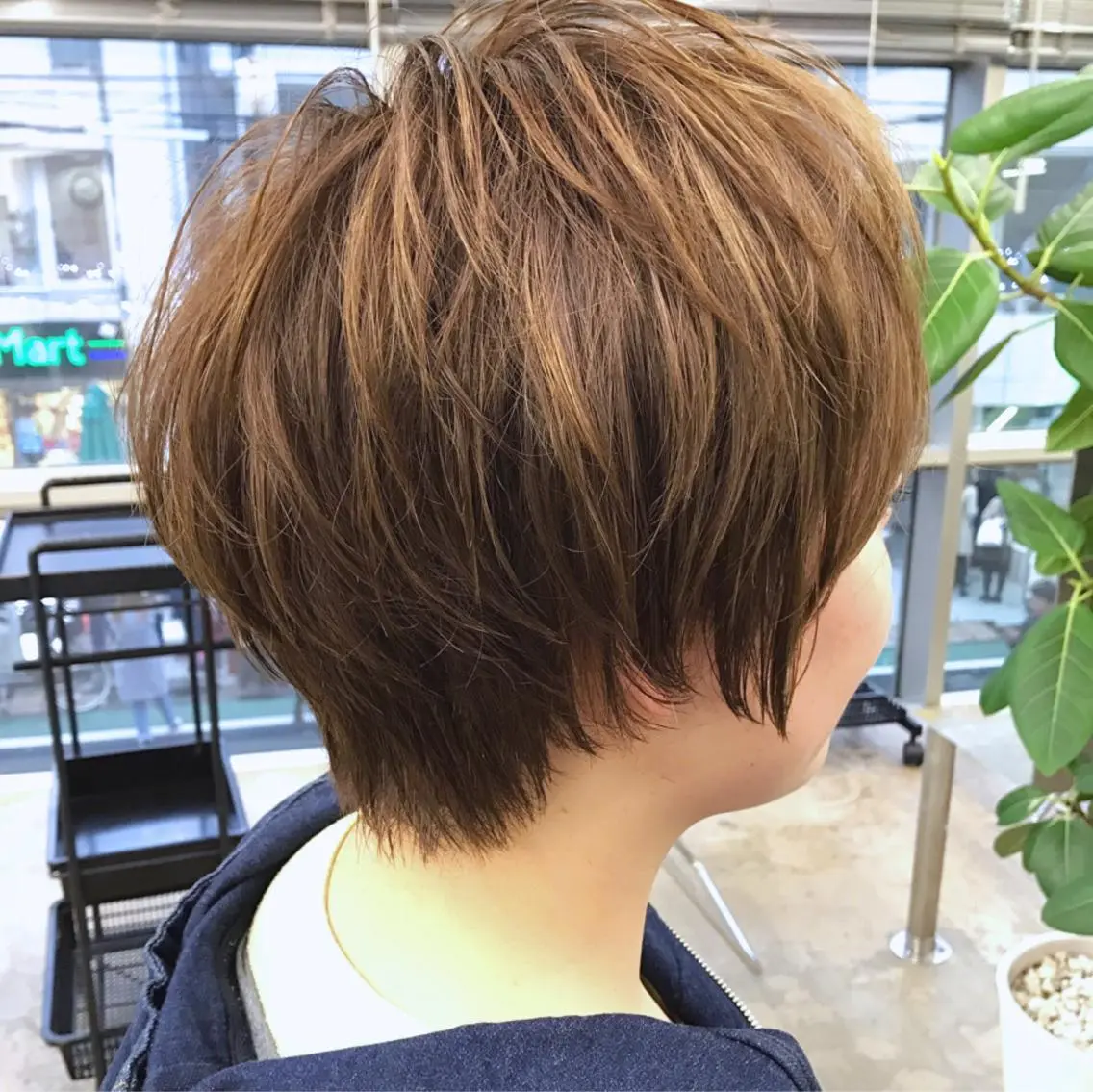 ショート カラー 大人女性ショート専門 tomodaのヘアスタイル