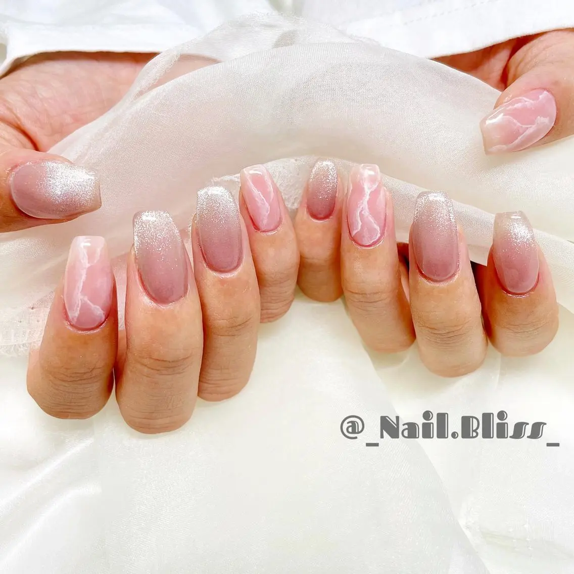 ネイル マグネットネイル ハンドネイル NAIL BLISSのネイルデザイン