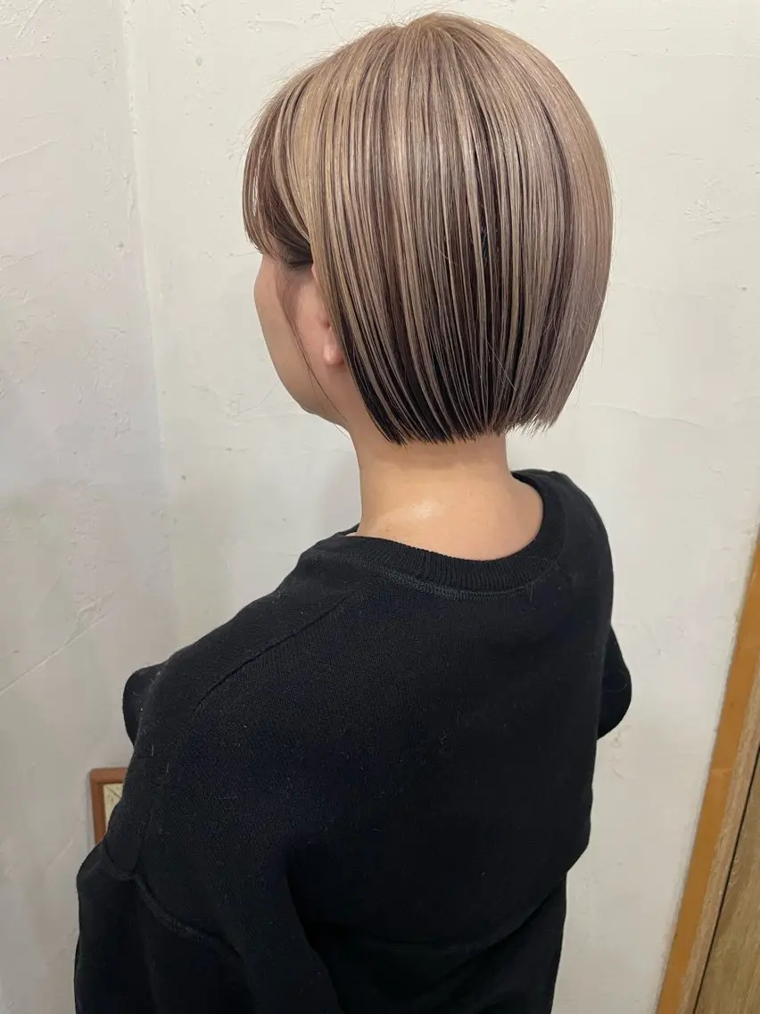 ショート ヘアカラー Luuna hair loungeのヘアスタイル