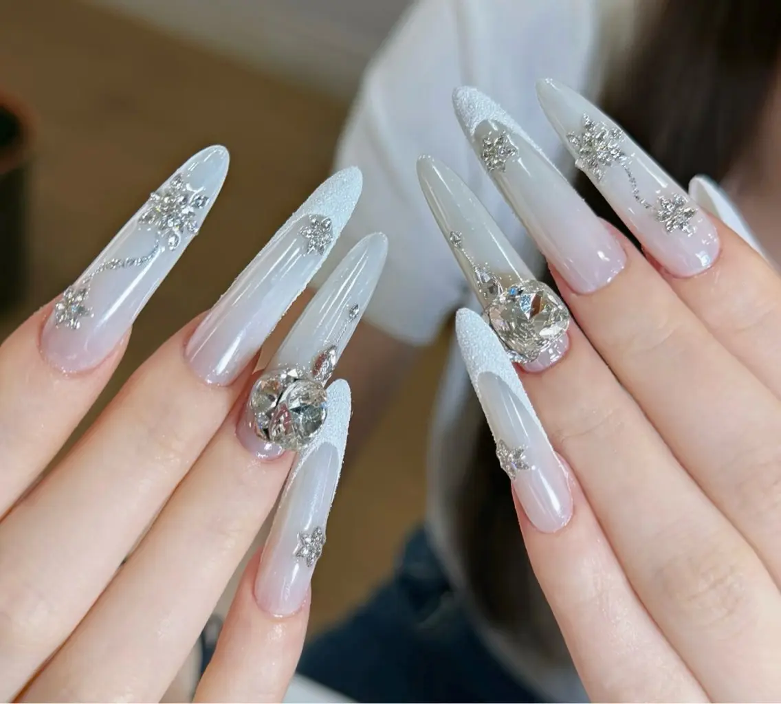ネイル ハンドネイル D-BEAUTY Nailsalonのネイルデザイン