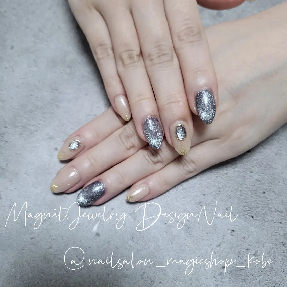 ネイル ブルー クリアネイル ジェルネイル キラキラネイル マグネットネイル ハンドネイル Nailsalon MagicShopのネイルデザイン