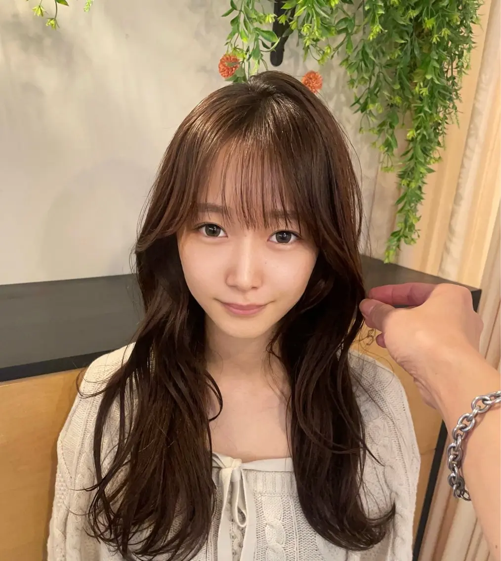 ロング カラー ブラウンカラー チョコレートブラウン モテるブラウンカラー の達人Tomoyaのヘアスタイル