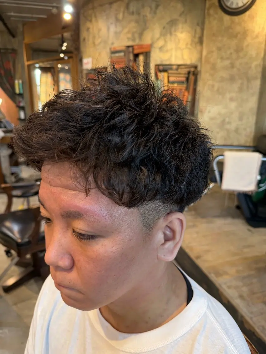 ショート パーマ ヘアアレンジ メンズ マッシュ メンズパーマ 刈り上げ カット パーマ 🍀Ryosuke 🍀のヘアスタイル