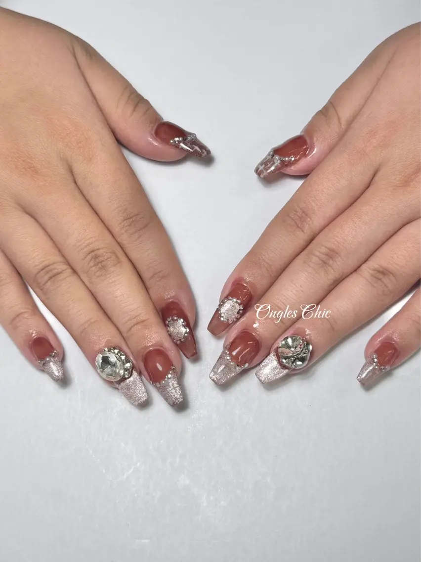 ネイル ハンドネイル ongles chicのネイルデザイン