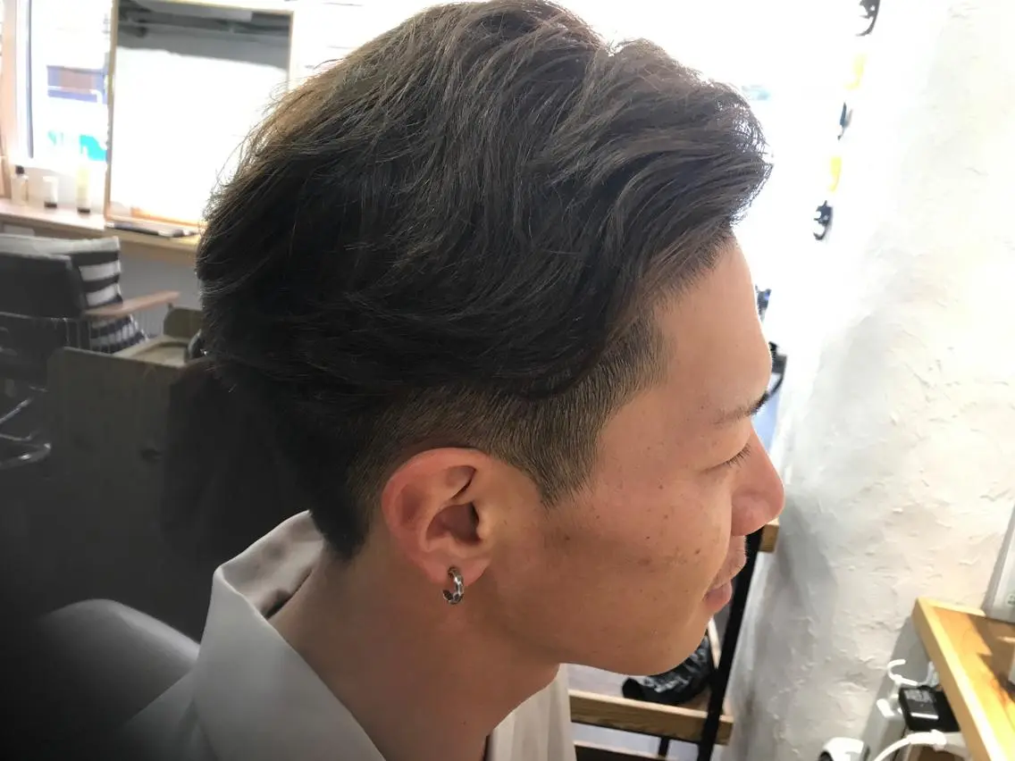 ショート メンズ メンズパーマ ツーブロック 伊藤 優希のヘアスタイル