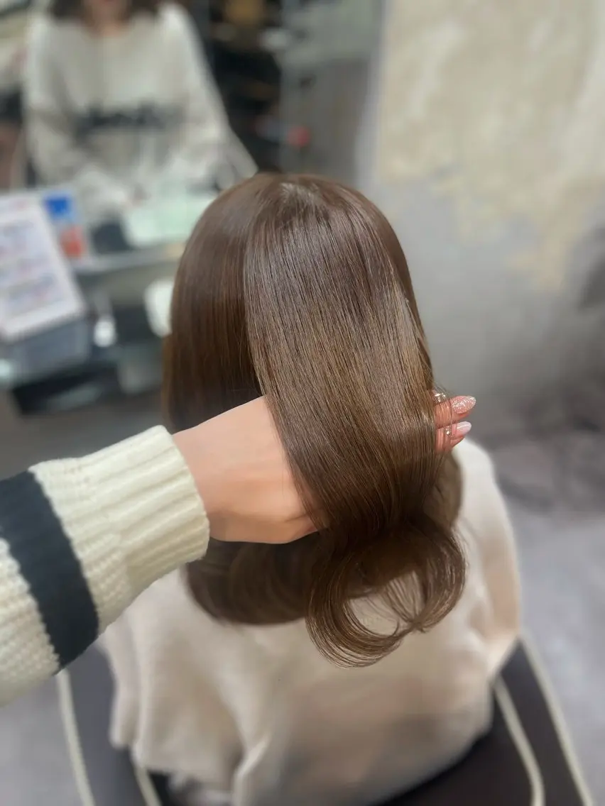 ミディアム カラー ヘアカラー Blast akihaのヘアスタイル