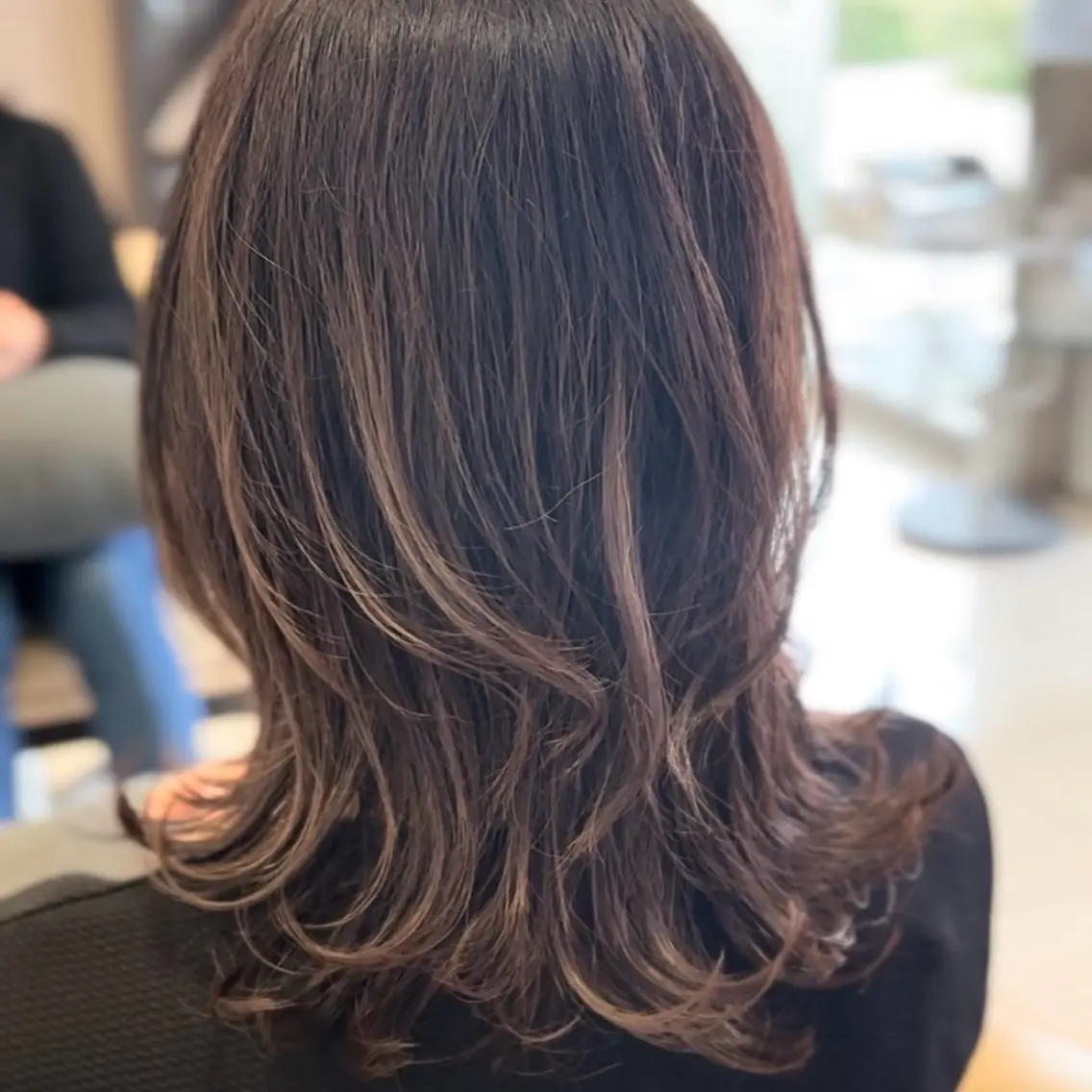 ミディアム くびれヘア レイヤーカット カット ヘアカラー 奈良/登美ヶ丘 /Yutaのヘアスタイル