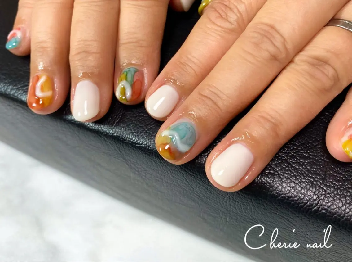 ネイル アートネイル ジェルネイル ニュアンスネイル ハンドネイル Cherienail yunaのネイルデザイン