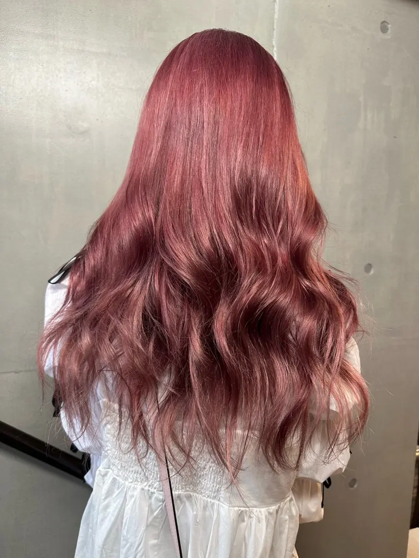 ロング カラー ピンクカラー 🎀暖色カラー🎀 おかだみほのヘアスタイル