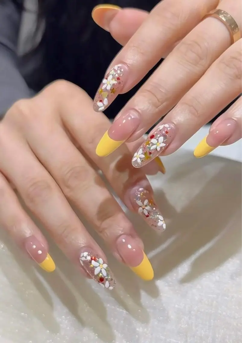ネイル ハンドネイル COCO Nail Ayaseのネイルデザイン