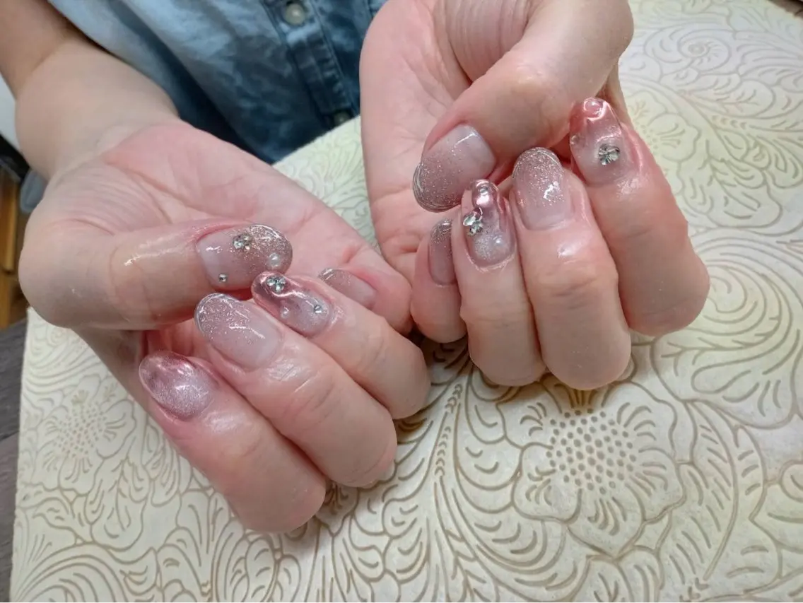 ネイル フラワーネイル precious nail roomのネイルデザイン
