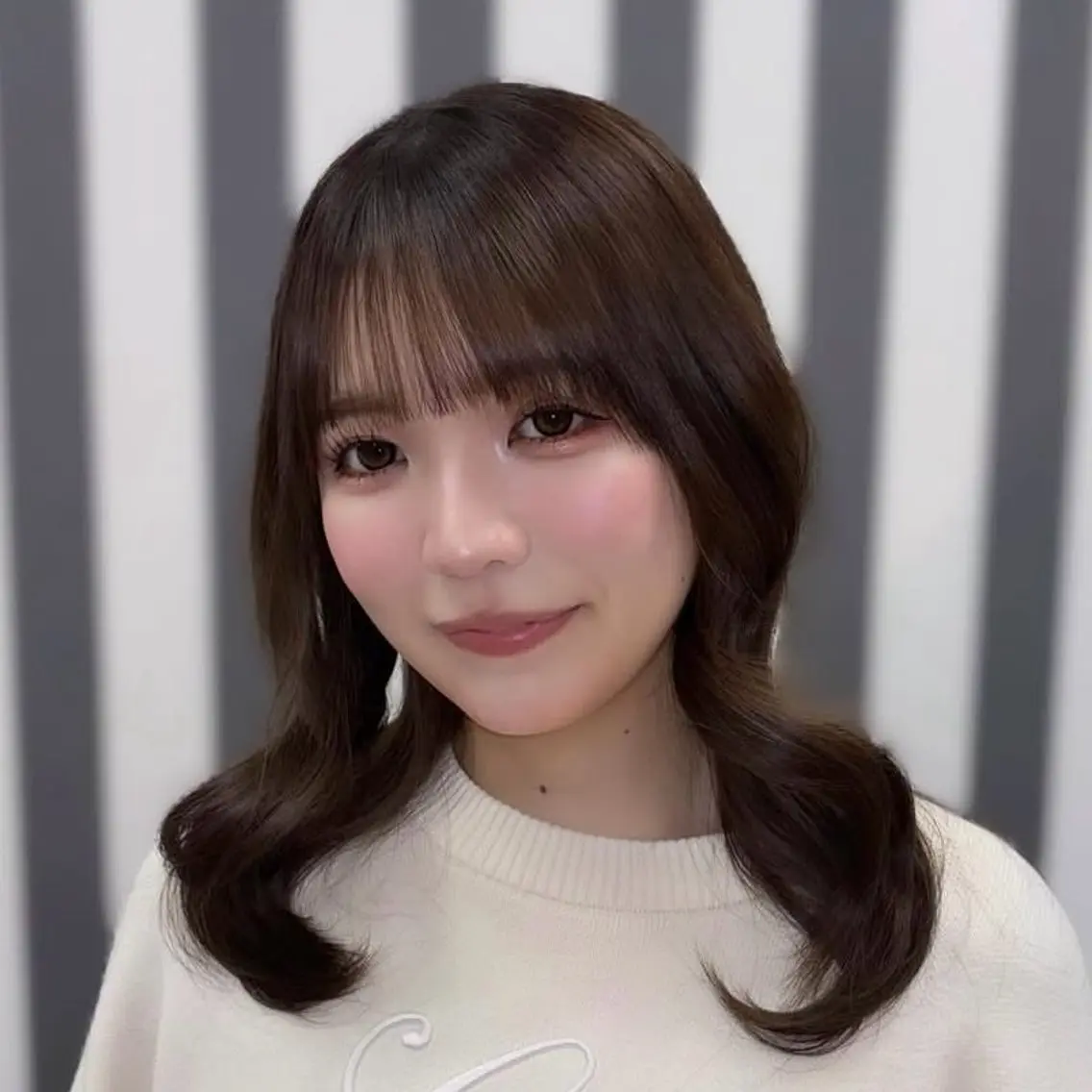 ミディアム カラー ヘアカラー トリートメント yuria/ 透明感カラーのヘアスタイル