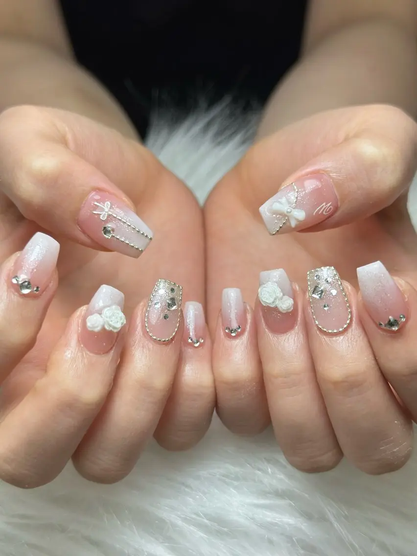 ネイル フレンチネイル グラデーション 韓国ネイル マグネットネイル シンプルネイル CoMo Nailのネイルデザイン