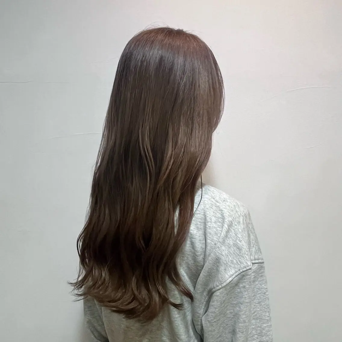 ロング ヘアカラー あいこ .のヘアスタイル