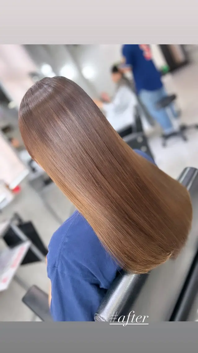 セミロング カラー ヘアアレンジ VIM hairおもろまち店のヘアスタイル
