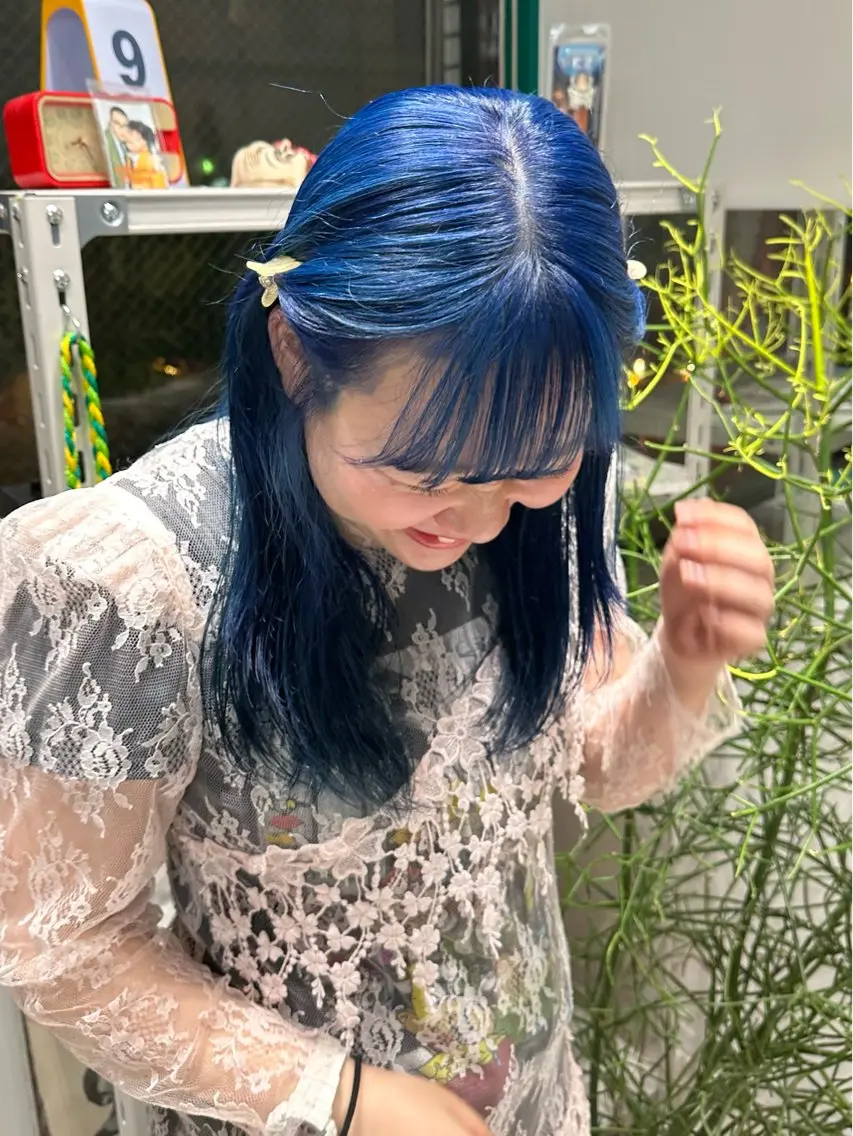 セミロング カラー カット ヘアカラー 🎀オイダイラ モモカ🎀のヘアスタイル