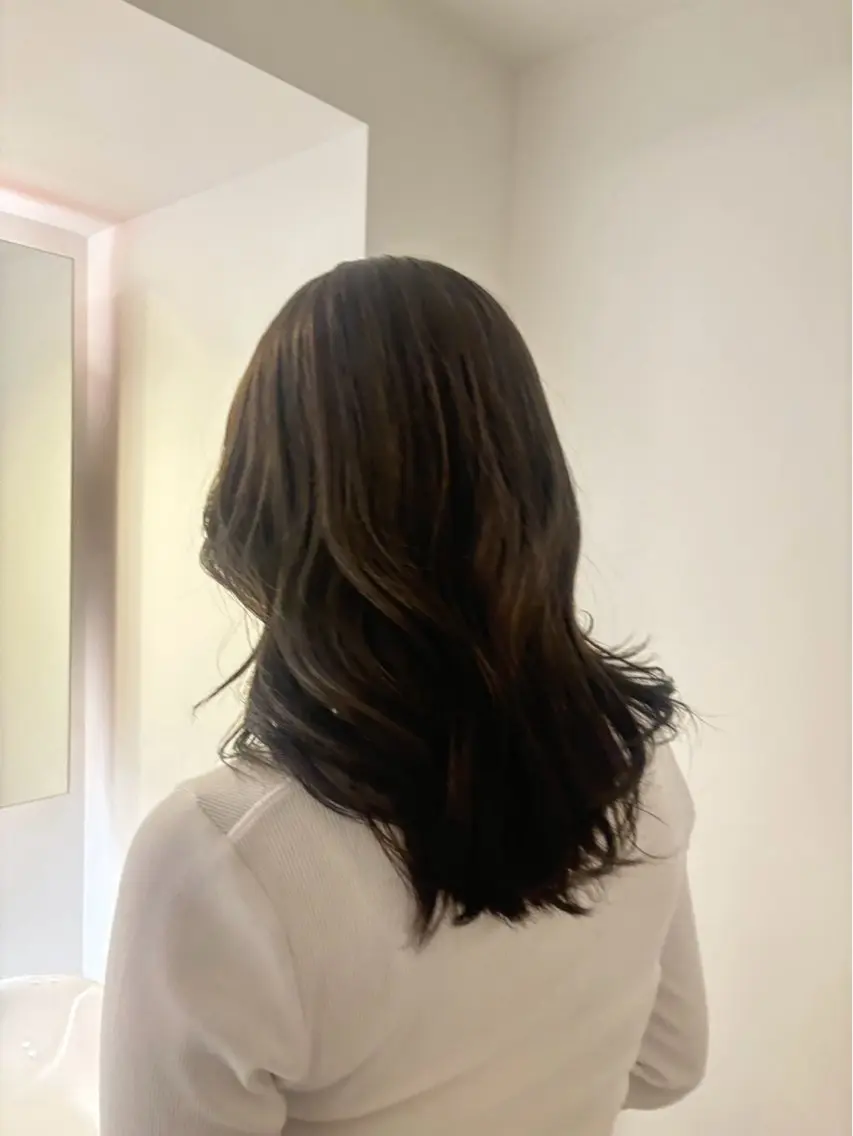 セミロング カラー カラー🤭🈁 ✨️🍀ショーイのヘアスタイル