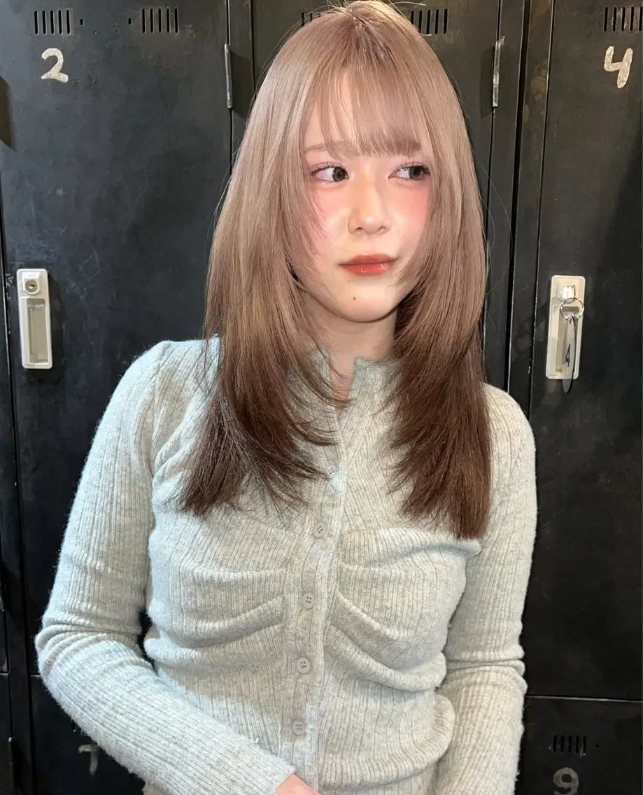 ロング カラー カット ヘアカラー 海外レイヤー/ ブロンドKazuhaのヘアスタイル
