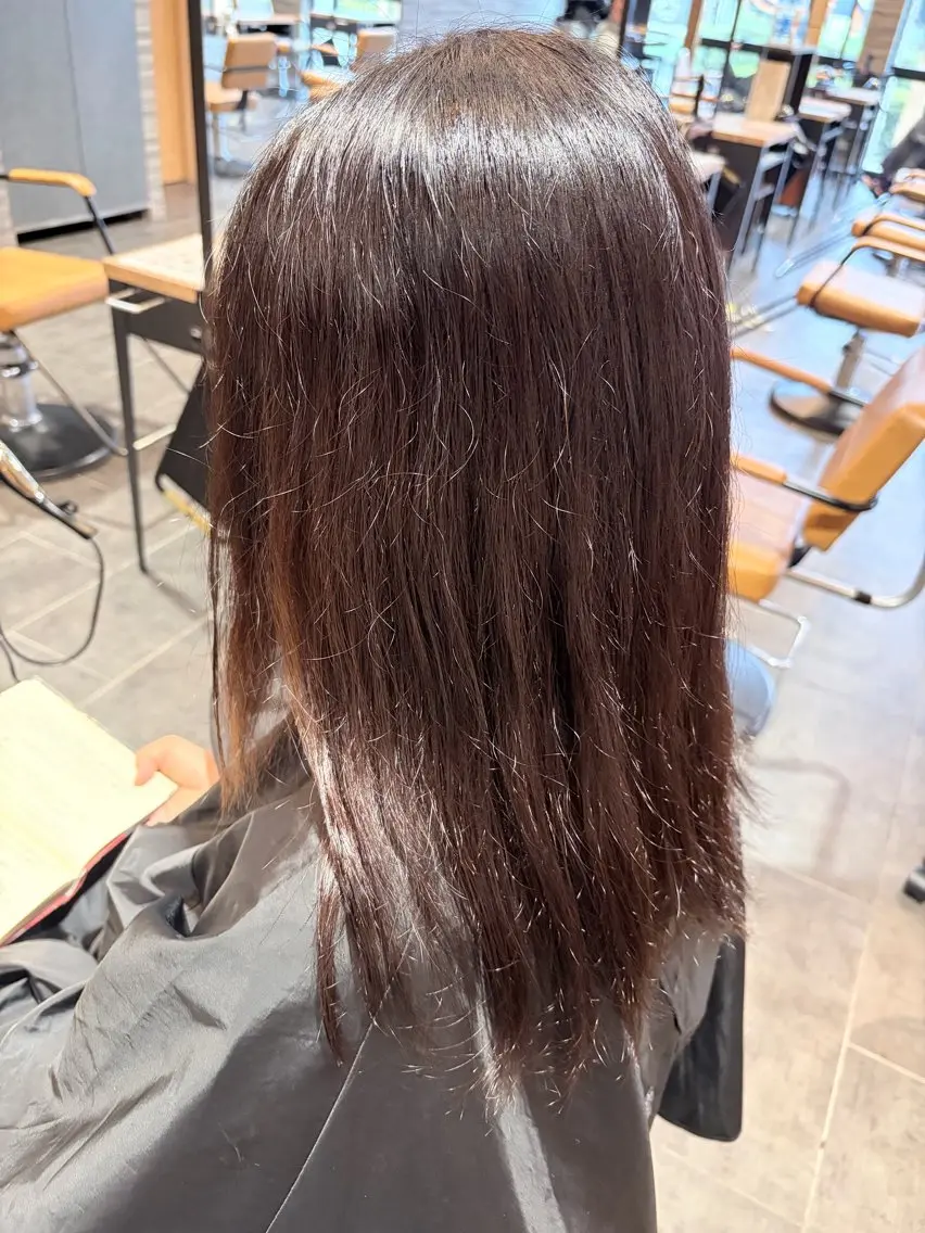 セミロング ヘアカラー 川野 柚奈のヘアスタイル