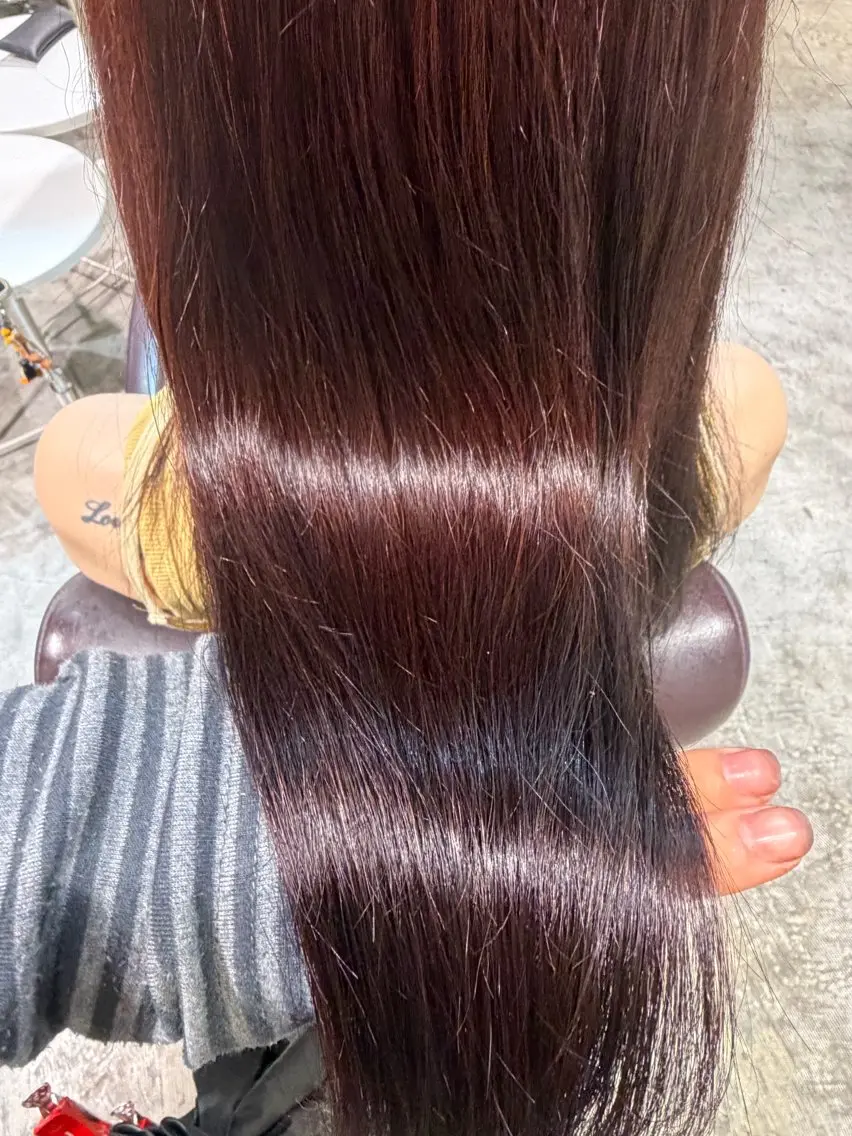 ロング ヘアカラー ユ ウカのヘアスタイル