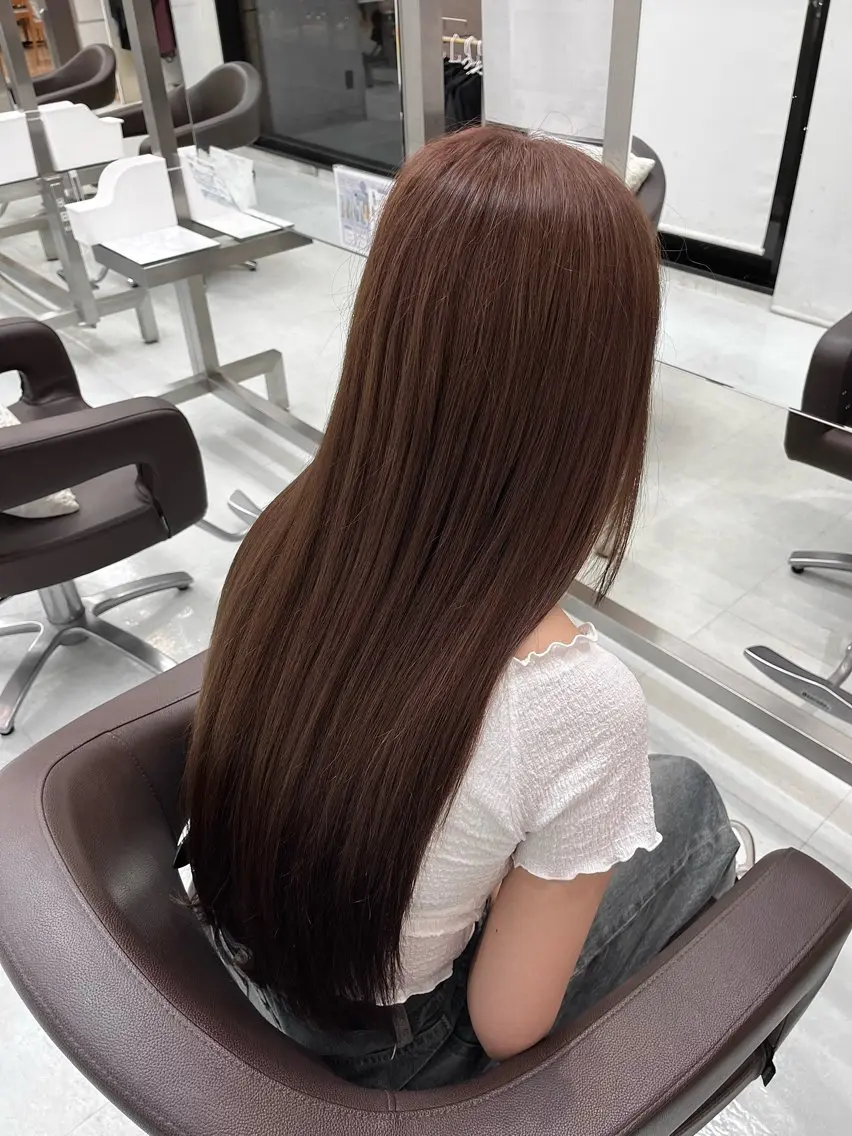 ロング カラー ヘアカラー トリートメント 小林 陽音のヘアスタイル