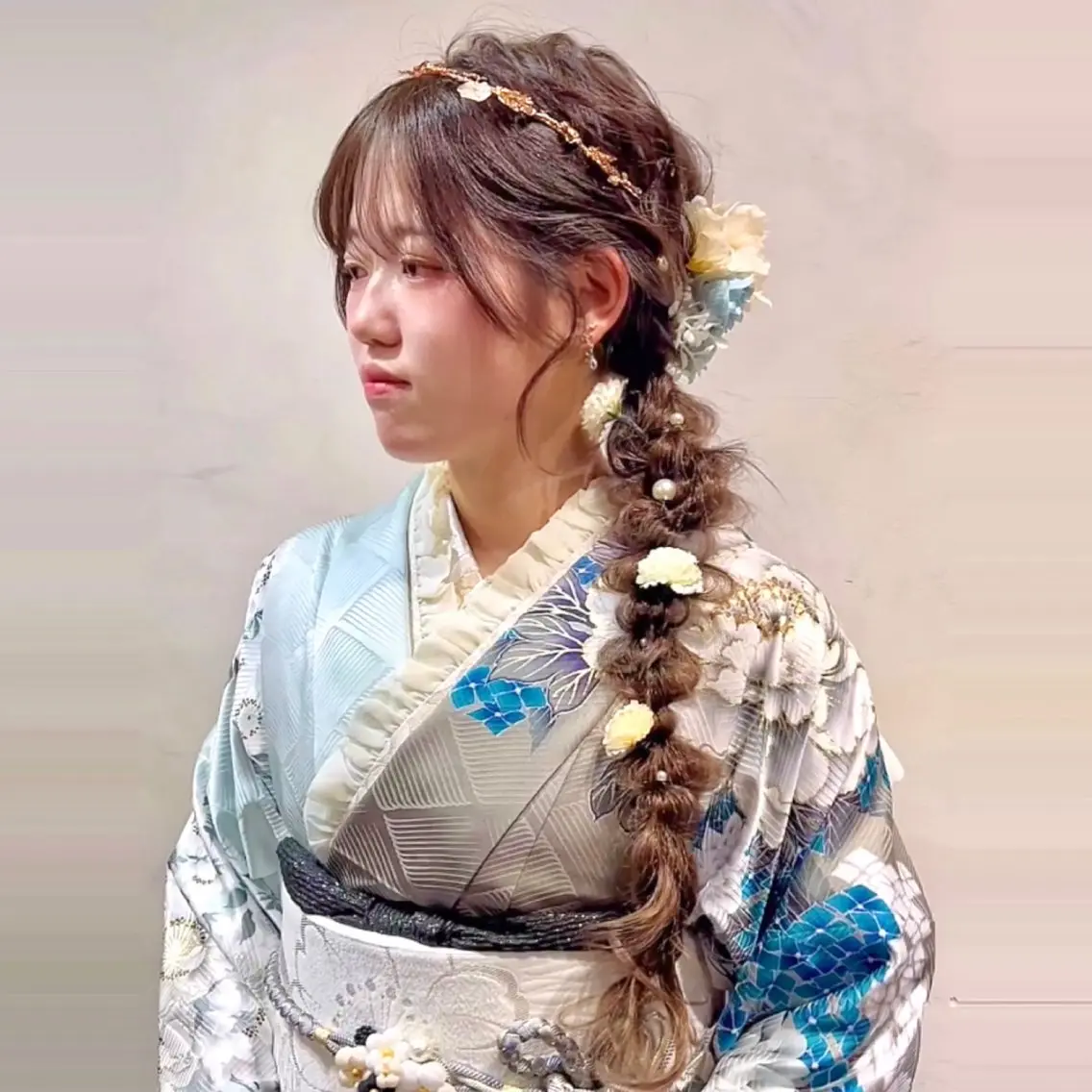 ヘアセット＋フルメイクの写真
