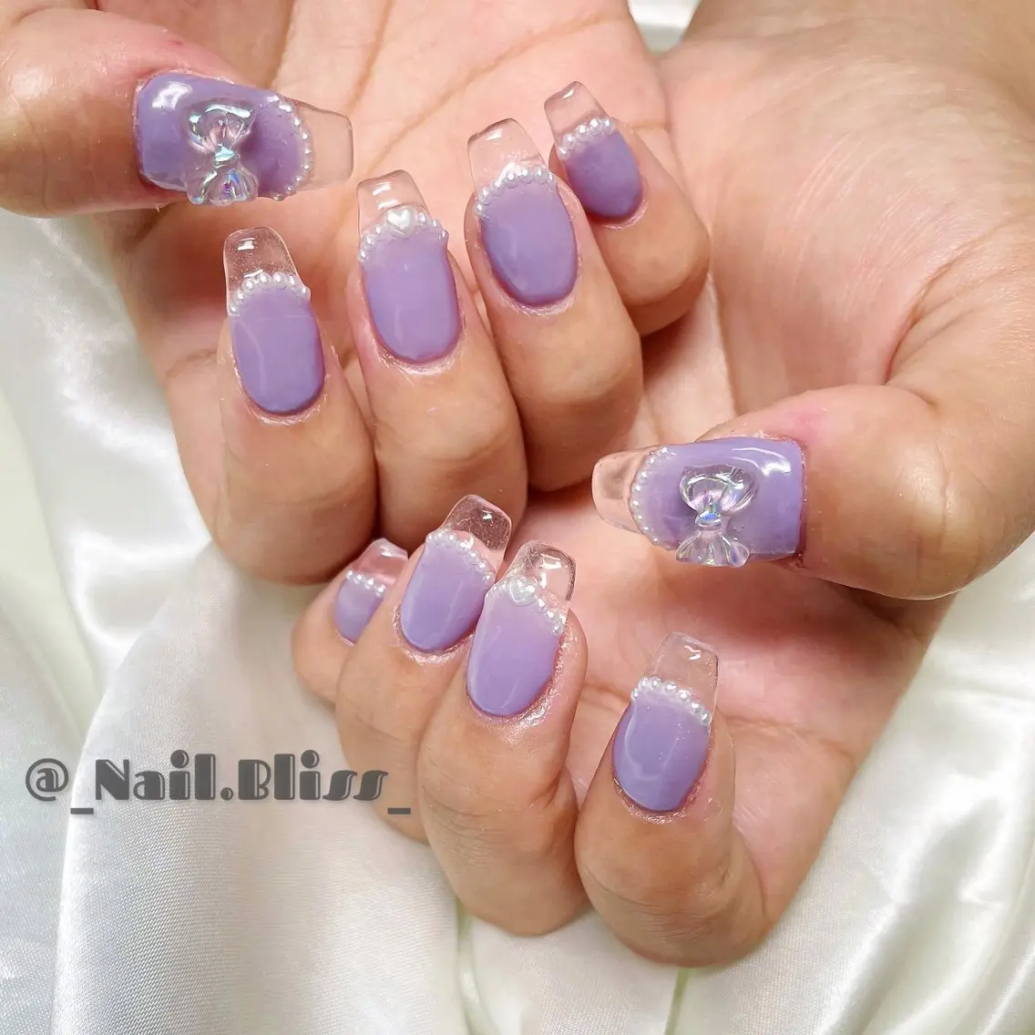 ネイル クリアネイル フレンチネイル ハンドネイル NAIL BLISSのネイルデザイン