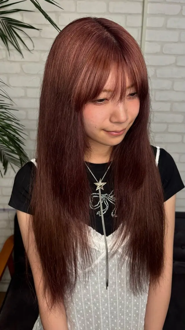 カラー 廣田 真依のヘアスタイル