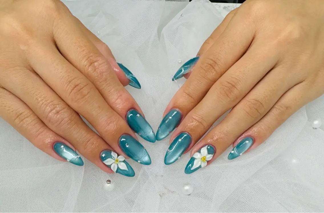 ネイル Purasia. ウダのネイルデザイン